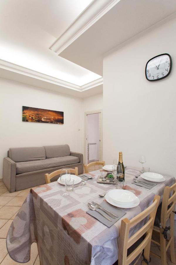 Anzio- Central Holiday House. Dış mekan fotoğraf